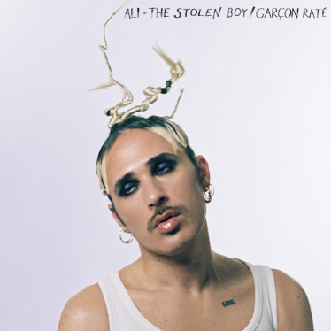 “Garçon Raté” è l’album di debutto di Ali + The Stolen Boy
